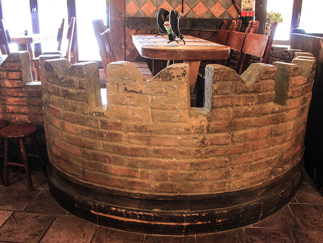 tavolo ristorante medievale